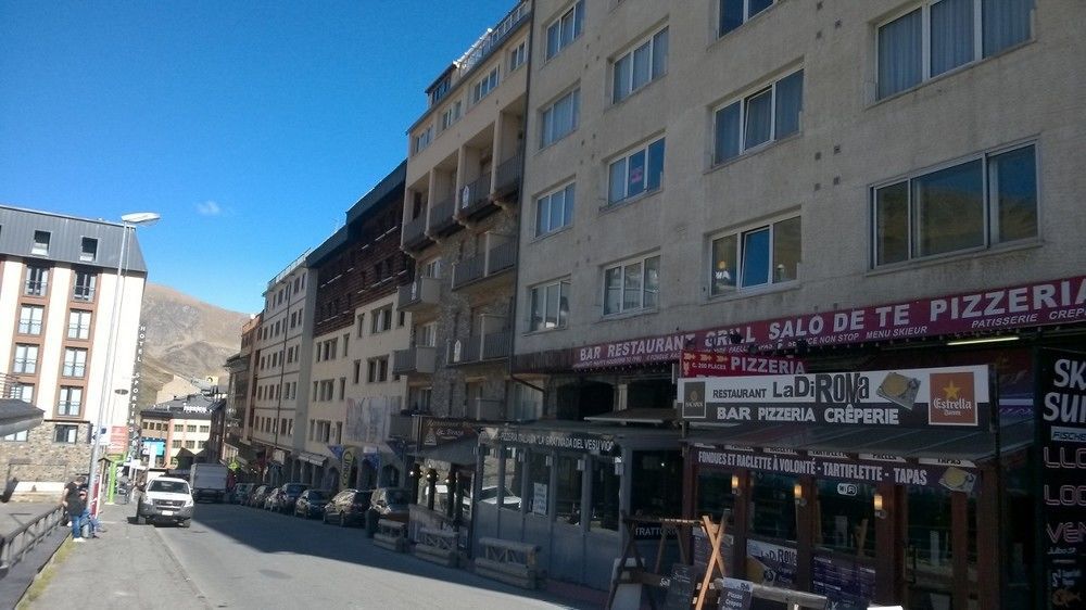 Apartamentos Pie De Pistas Mikka 3000 Pas De La Casa Zewnętrze zdjęcie